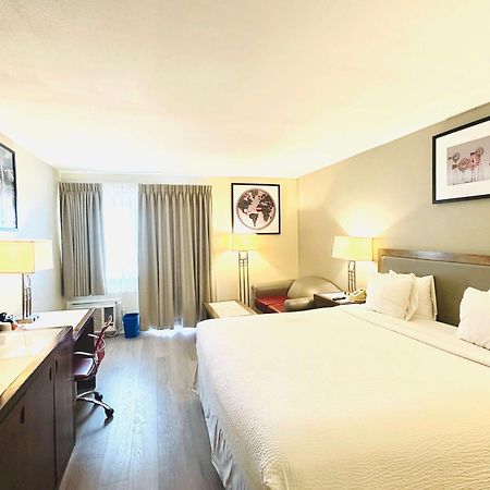 Hotel Ramada Plaza By Wyndham Garden Grove/Anaheim South Extérieur photo